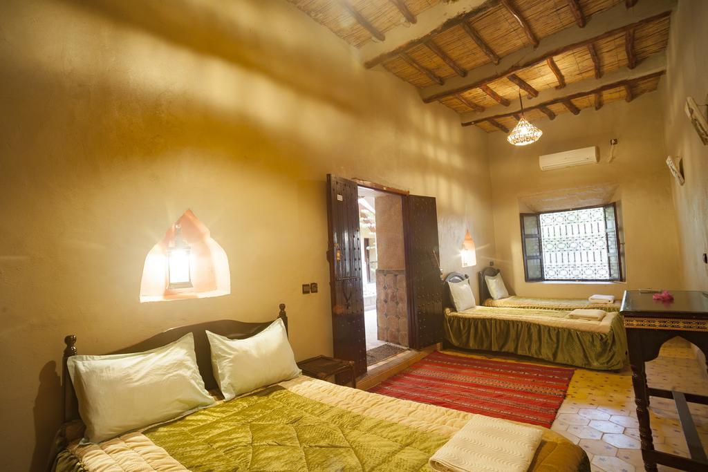 La Terrasse Des Delices Bed & Breakfast Fint Bagian luar foto
